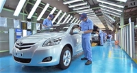 Ngành công nghiệp phụ trợ ô tô: Lép vế trên sân nhà